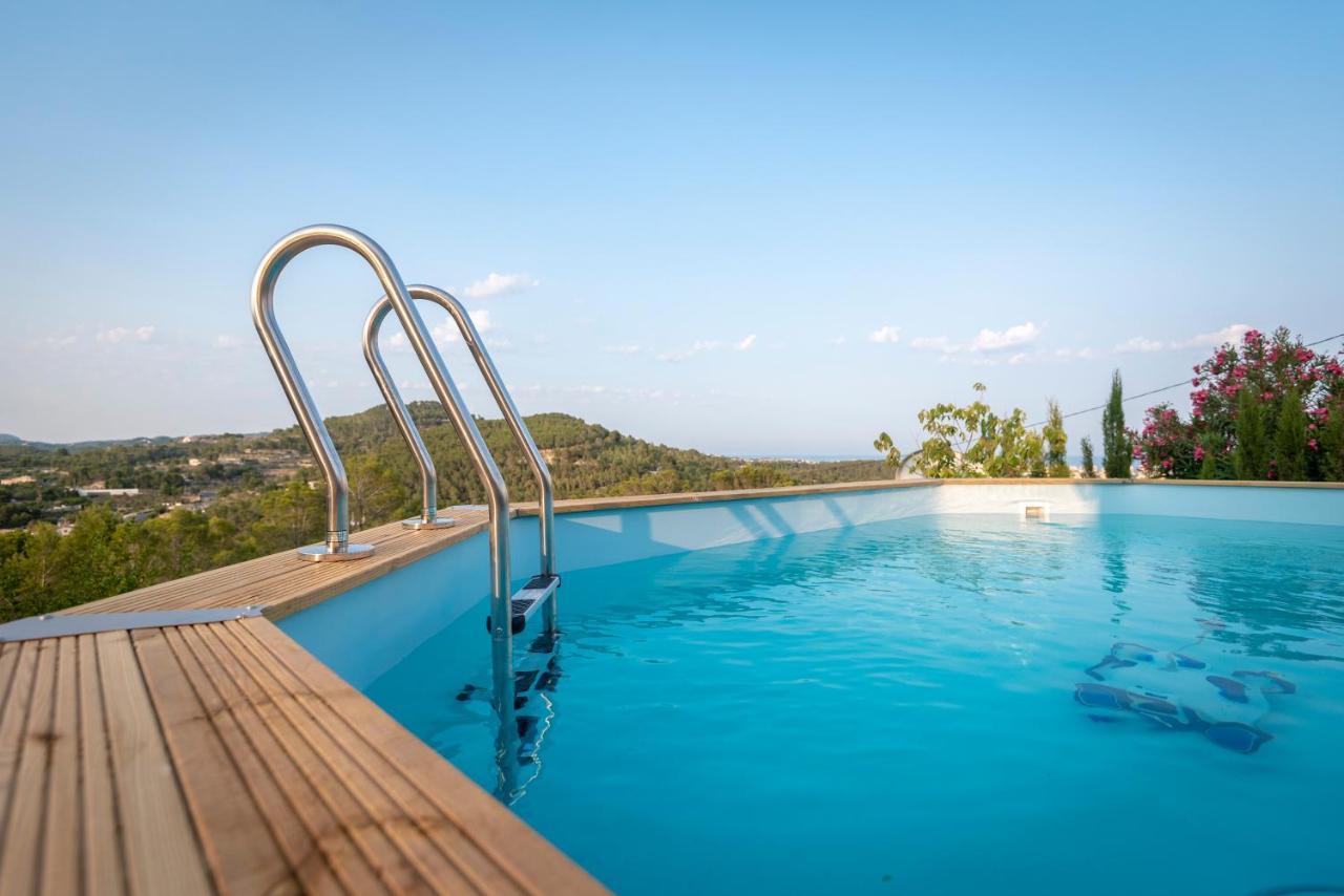Les Nines Holiday home *